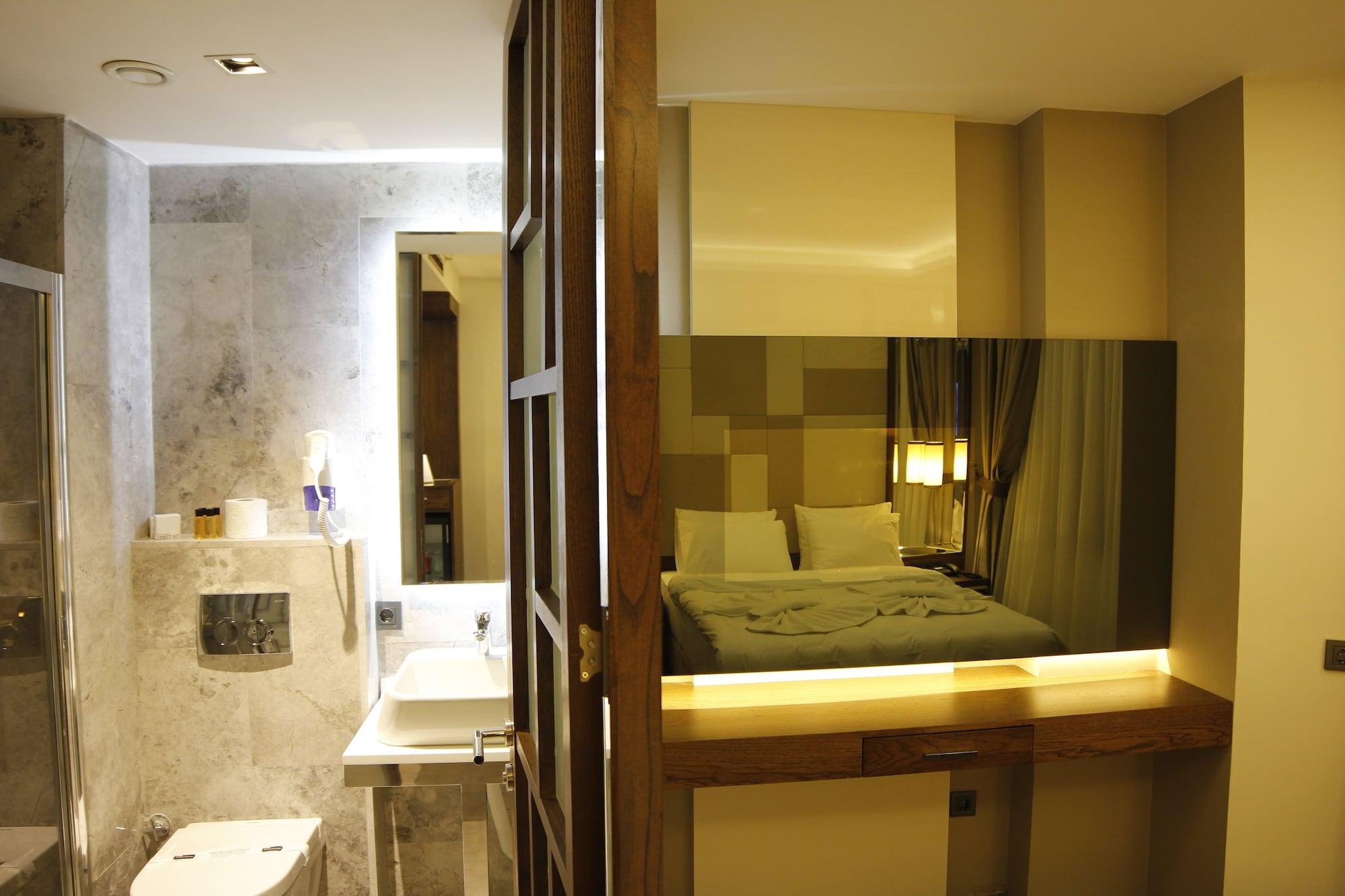 The Biancho Hotel Pera Istanbul Exterior photo